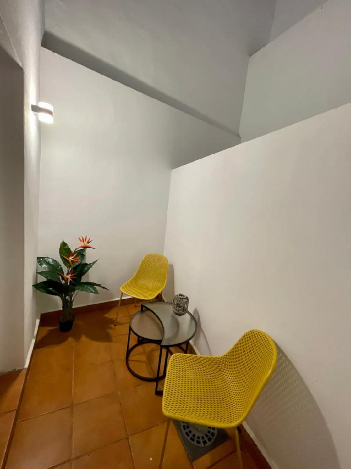 Historical Centre! Private Terrace & Gym-Near Public Parking Apartment Malaga Bagian luar foto